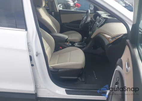 2016 Hyundai Santa Fe Sport 2.4L from USA, damaged, VIN 5XYZUDLB5GG331161